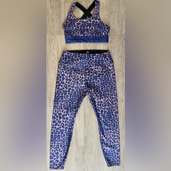 GOOD AMERICAN - Leopard exercise set, XL sports bra and XXL leggings - Picture 2 of 7